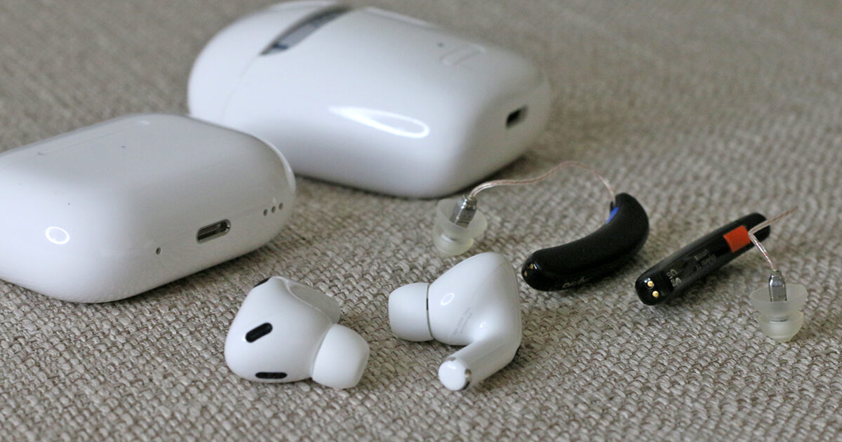 所有しているAirPods Pro（第2世代）とSignia Styletto X（本人撮影）